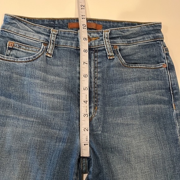 Joe’s Jeans The Charlie High Rise Skinny Crop Size 26 - Picture 5 of 16